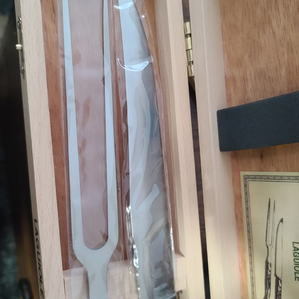 Laguiole 440 Carving Knife and Fork Set with Brown Wood Handles and Brass
